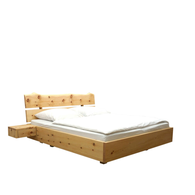 Unser Massivholz-Bett Montafon aus Zirbe.